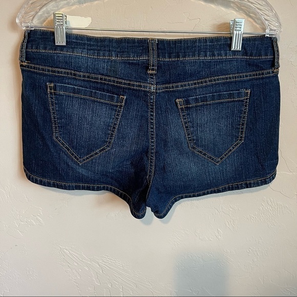 City Streets Dark Wash Booty Shorts - Picture 6 of 7